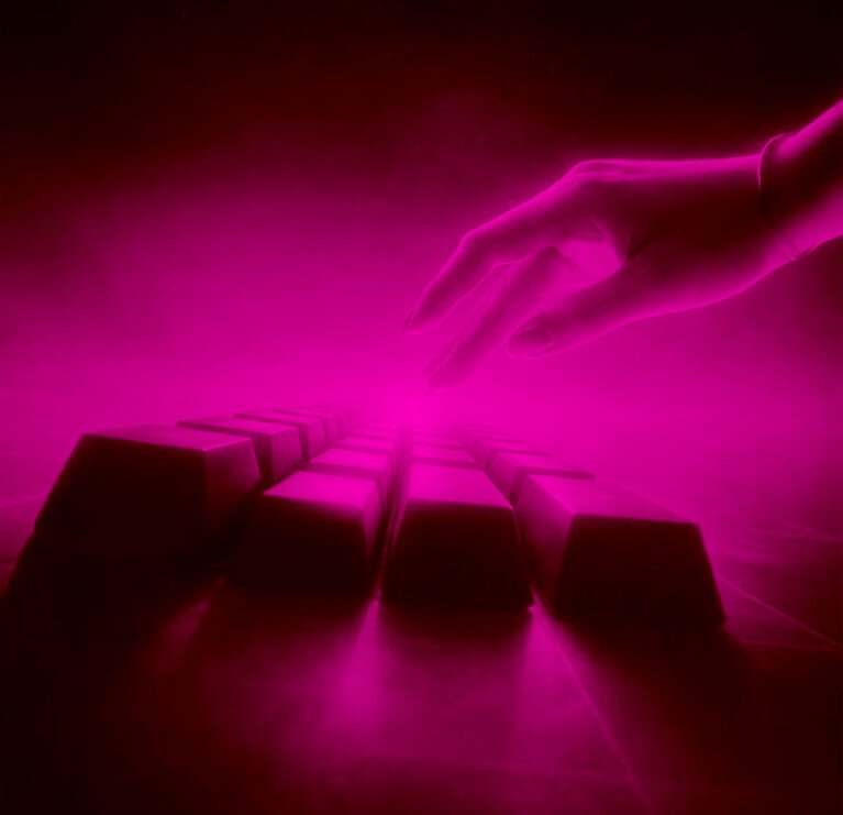 dm